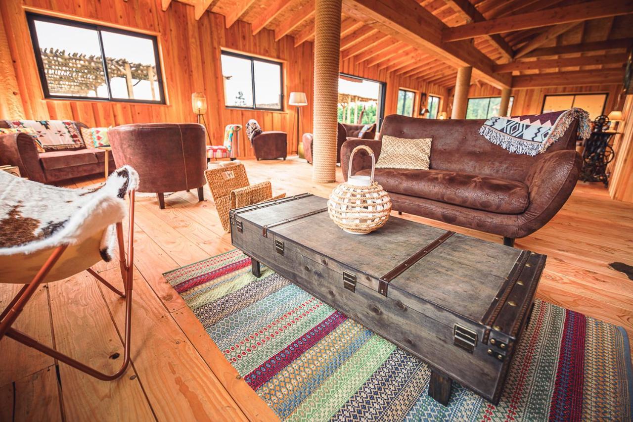 Domaine De La Vitarelle Glamping Villaniere エクステリア 写真