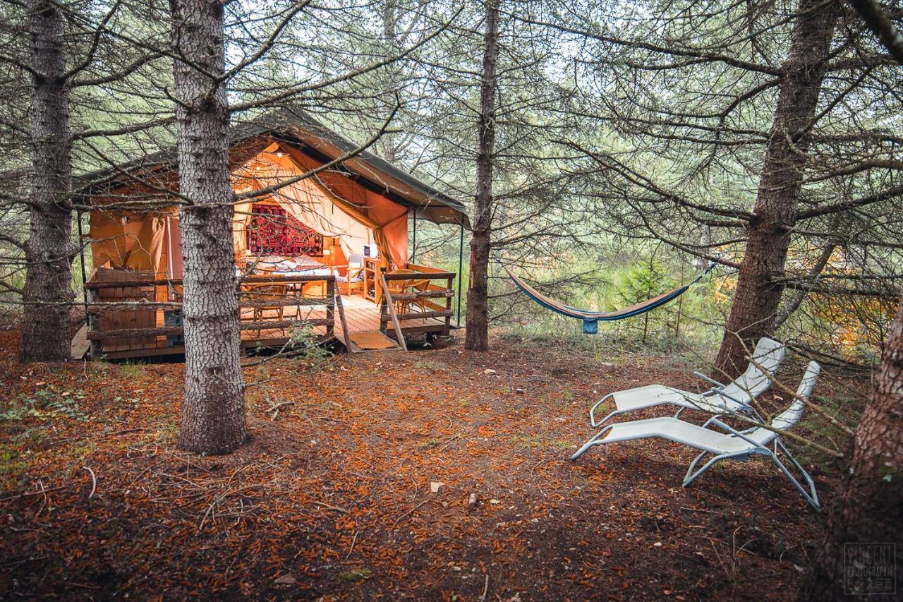 Domaine De La Vitarelle Glamping Villaniere エクステリア 写真