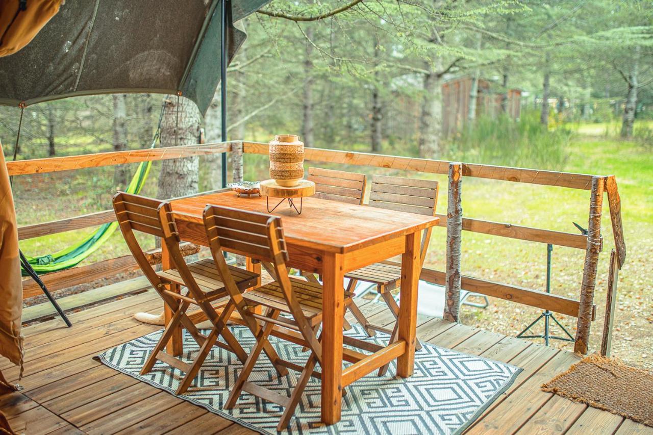 Domaine De La Vitarelle Glamping Villaniere エクステリア 写真