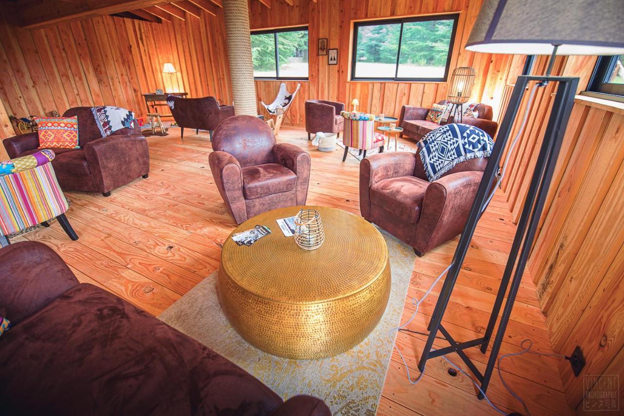 Domaine De La Vitarelle Glamping Villaniere エクステリア 写真
