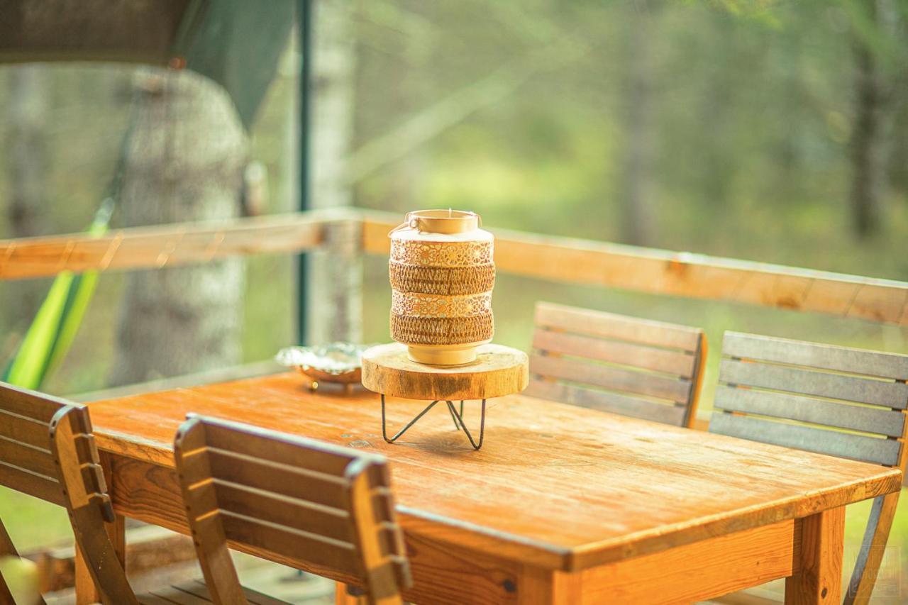 Domaine De La Vitarelle Glamping Villaniere エクステリア 写真